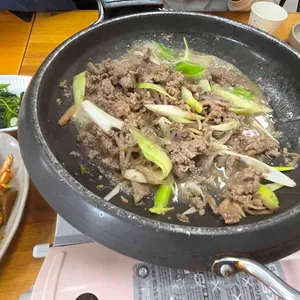 소불고기 우렁쌈밥 & 생선구이 사진