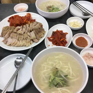 훼미리손칼국수 사진 2