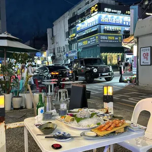 밝은달 대표 사진