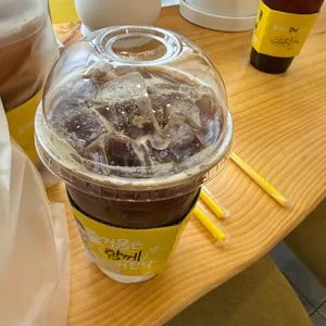 메가커피 사진 2
