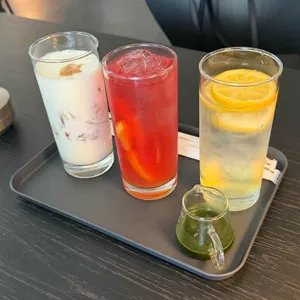 하우짓 블랙 사진
