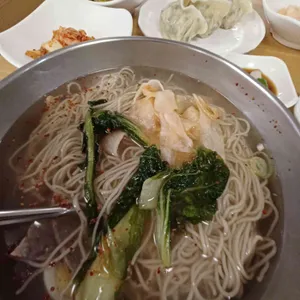 정인면옥 대표 사진
