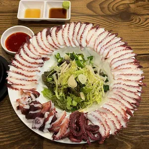 윤가네수산 사진 1