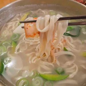 반시면옥 대표 사진