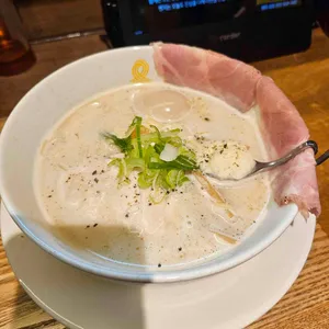 멘지 사진 1