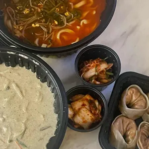 신기방기칼국수 사진