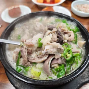 백련순대국 사진