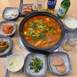 토닥토닭 닭매운탕 사진 1