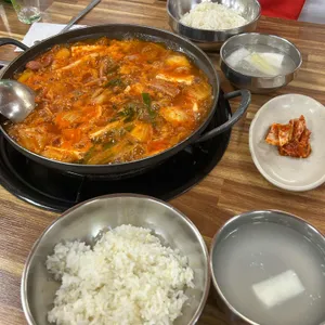 신서방부대찌개 사진