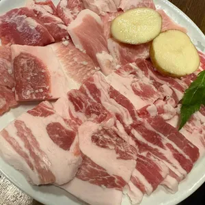 석암생소금구이 사진 1