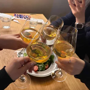 앨리나인 대표 사진