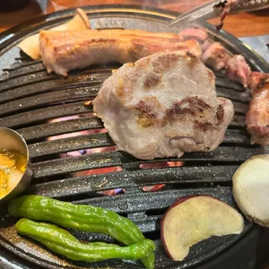 육몽 사진 1