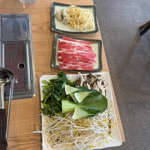 공항샤브칼국수 사진