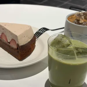 초석로스터스 사진