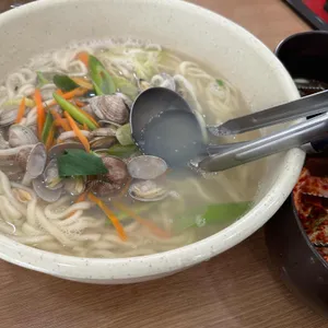 청정칼국수 사진 1