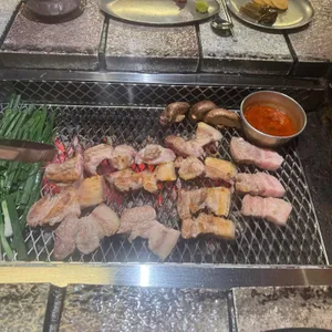 산청숯불가든 대표 사진