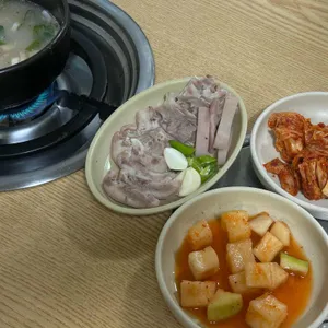 황토뼈해장국 사진 1