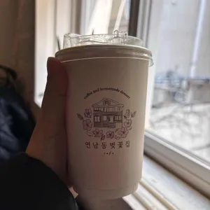 연남동 벚꽃집 사진