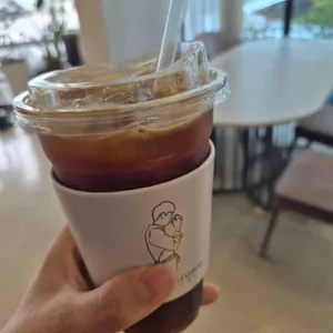 커피브라운 사진 1