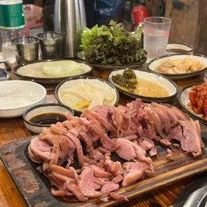 온누리 장작구이 사진