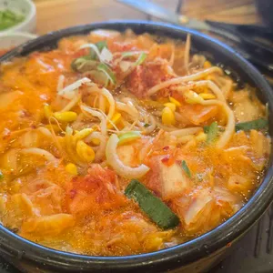 지장수본가전주콩나물국밥 사진 1