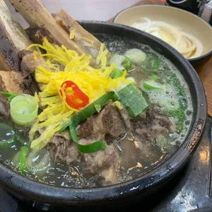 설반 대표 사진