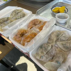 만두만 봉우 사진