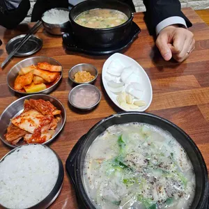 큰집 가마솥 순대국 사진