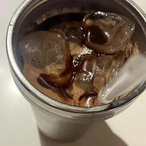 위틸리 사진 1