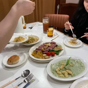 운멜로 대표 사진