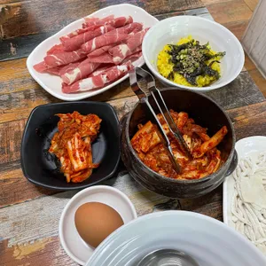 퐁당퐁당샤브칼국수 대표 사진