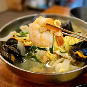 라이라이 사진