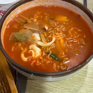 오징어와친구들 대표 사진