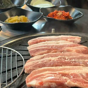 오송 그집 생고기 사진