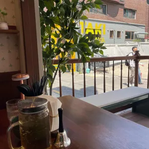 데이릿 대표 사진