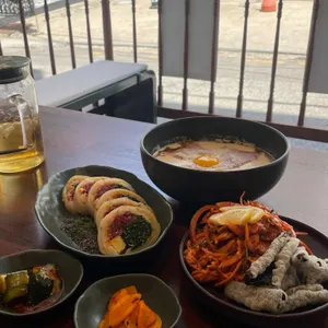 데이릿 사진