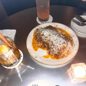 컴피 사진