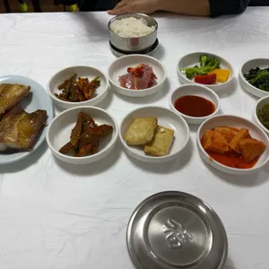 양지뜰식당 사진
