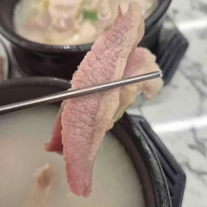 청화백돼지국밥 사진