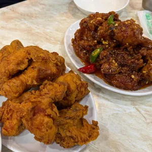 원조신포닭강정 대표 사진
