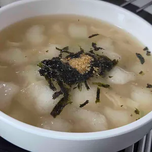 고향의맛 손칼국수 감자옹심이 대표 사진