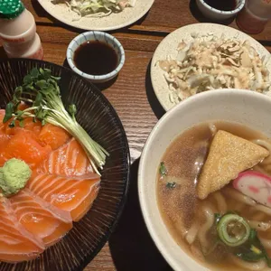 하치로돈부리 사진 1