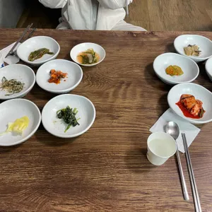 산청식당 사진 2