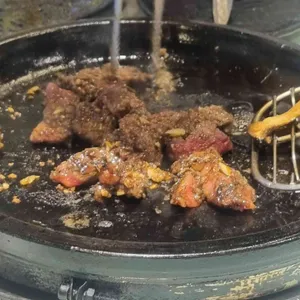 꾸석지돌판한우 대표 사진