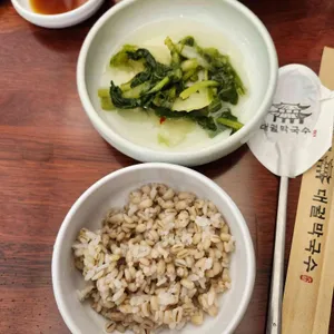 대궐막국수 사진