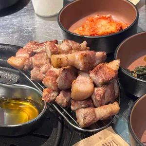 고기는 구이역 사진