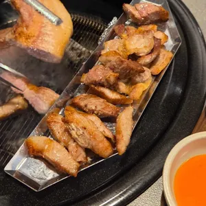 육즙관리소 더룸 을지로 사진