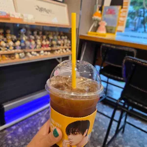 컴포즈커피 사진