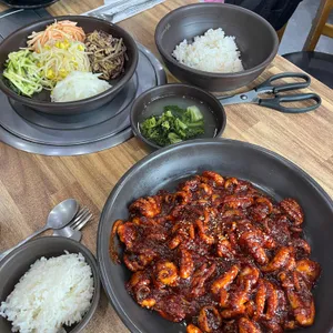 통큰손쭈꾸미마을 대표 사진
