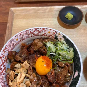 일관 사진